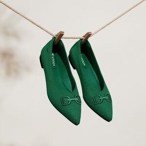 VIVAIA Forest Green Pointed-Toe Embordered Buckle Casual Flats Shoes Ena 2.0